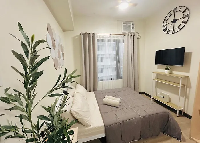 Cozy Self Check-in Near Naia Airport